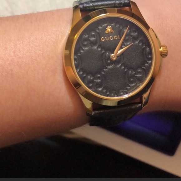Gucci watch - Picture 1 of 2